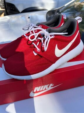 Nike Roshe One (GS)